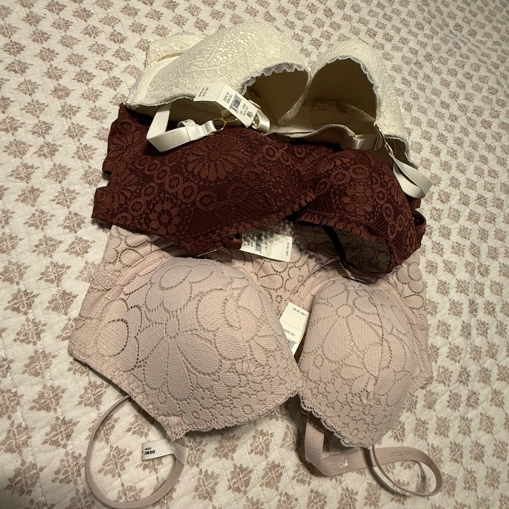 Aerie Elegant Lace Intimates Set of 3 34dd - White, Brown, and Cream